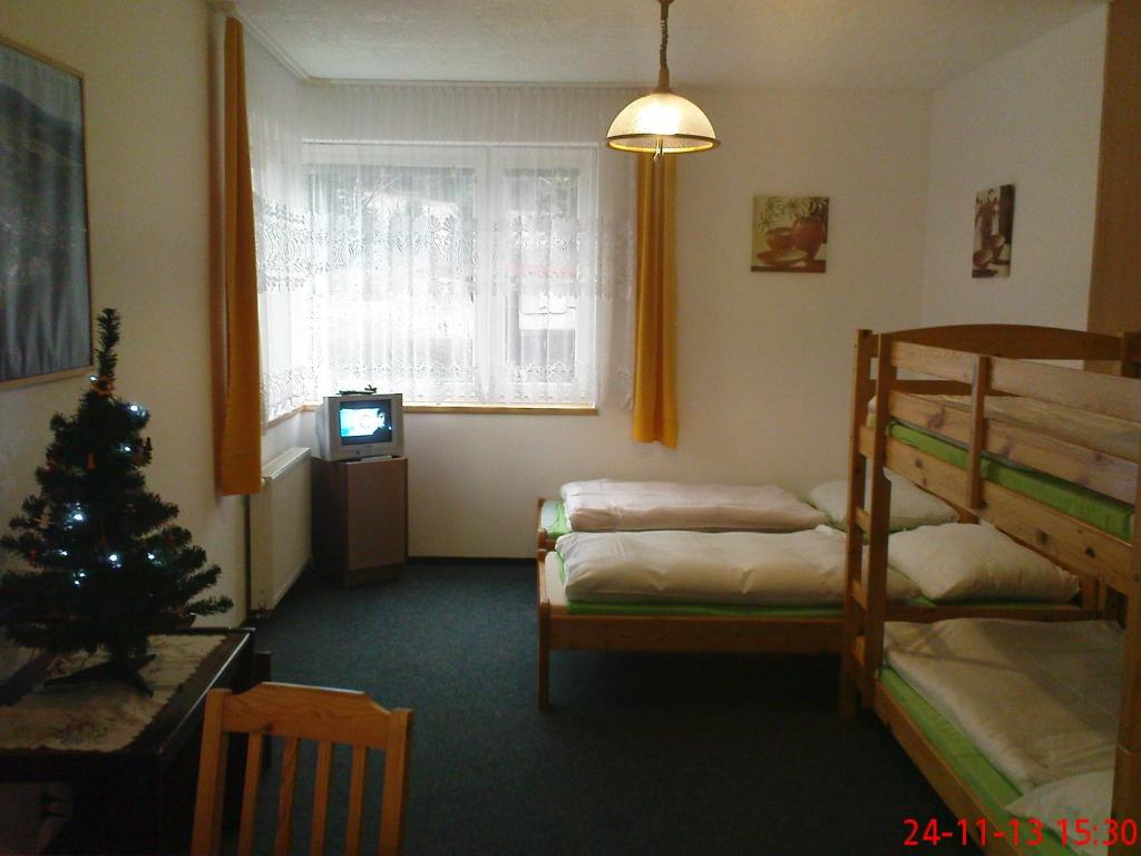 Apartments Pernink 341 room 4